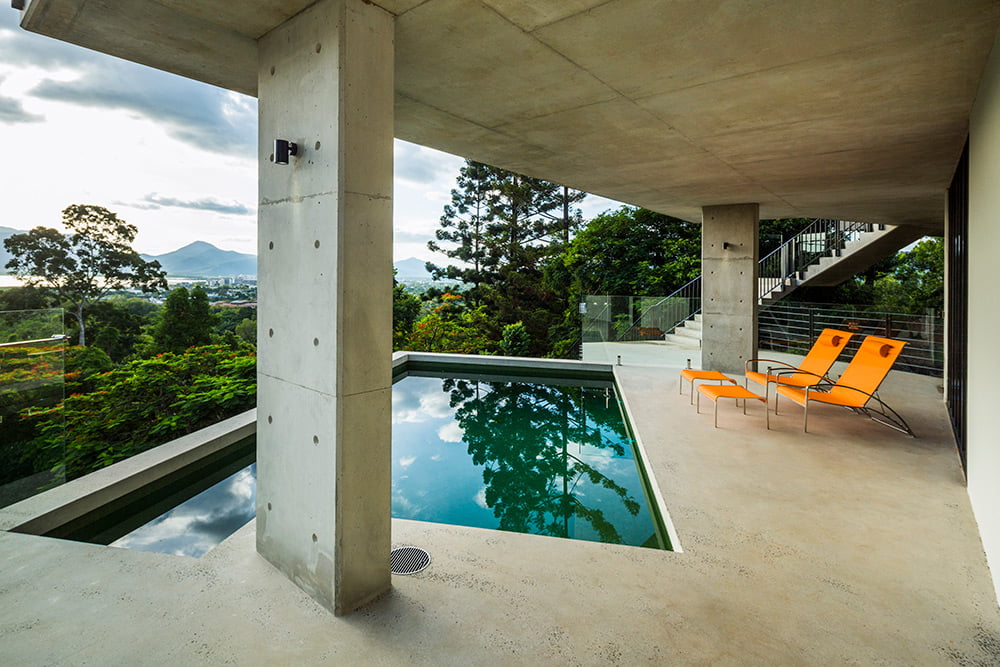 Luxury Design swimming pool in Cairns